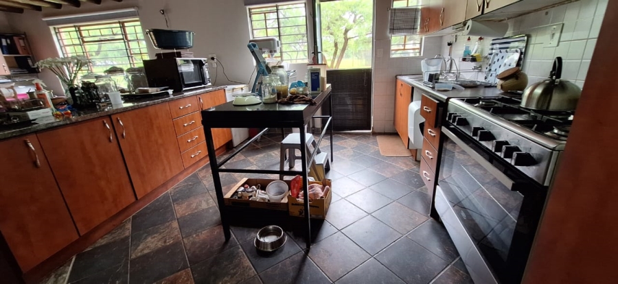 10 Bedroom Property for Sale in Swartruggens North West